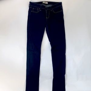 5R Hollister straight leg jeans